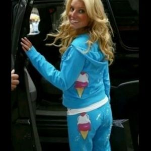 ISO pink or blue Primp hoodie